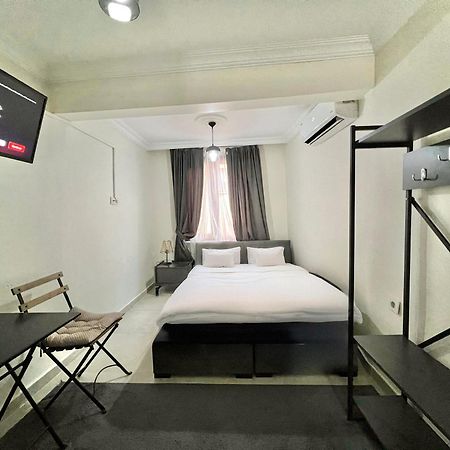 Mr Miller Suite Istanbul Exterior photo
